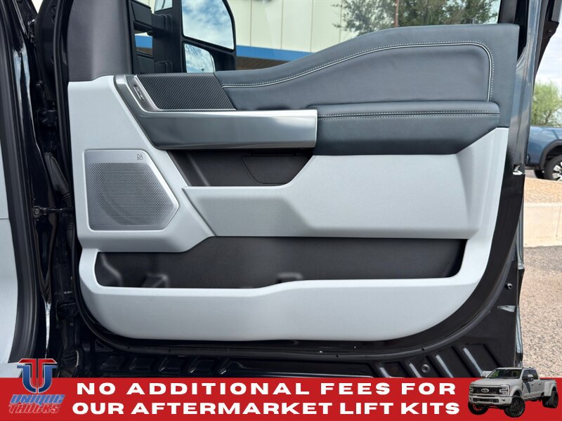 Used 2024 Ford F350 Limited w/ FX4 Off-Road Package AWD/4WD image 30