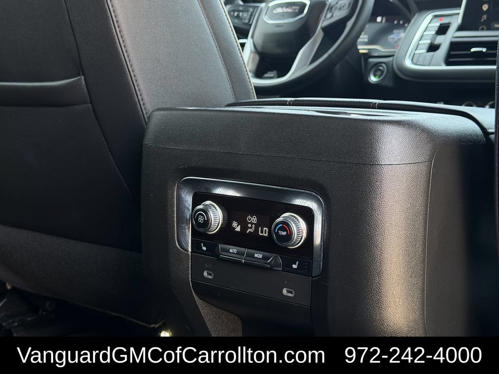 Used 2023 GMC Yukon SLT w/ SLT Premium Package AWD/4WD image 39