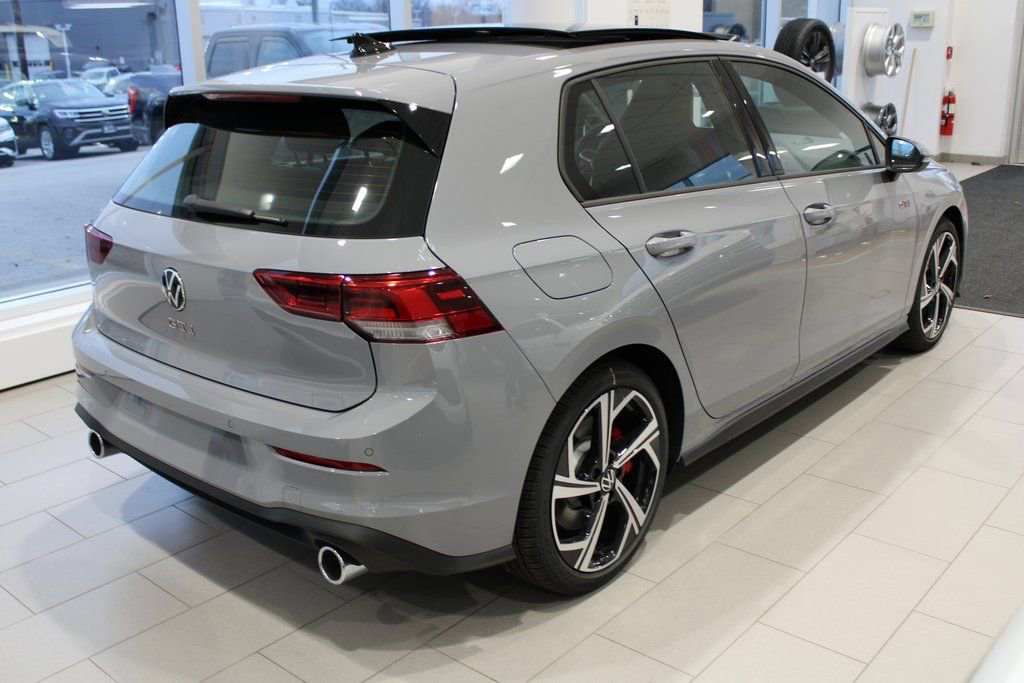 New 2026 Volkswagen GTI SE FWD image 4