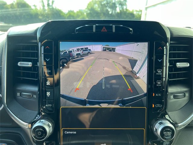 Used 2024 RAM 1500 Laramie image 15