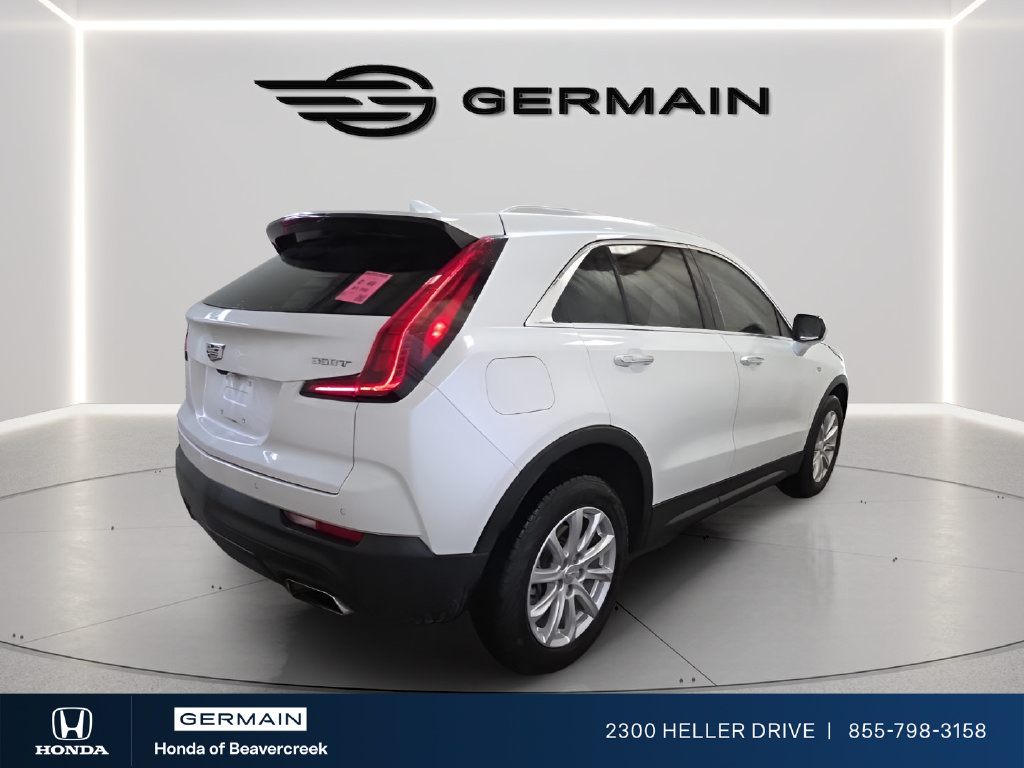 Used 2022 Cadillac XT4 Luxury w/ Cold Weather Package AWD/4WD image 5