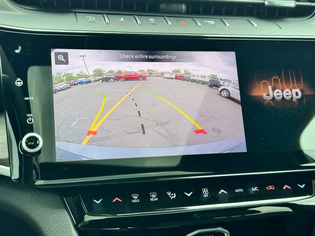 New 2026 Jeep Grand Cherokee L Limited AWD/4WD image 29