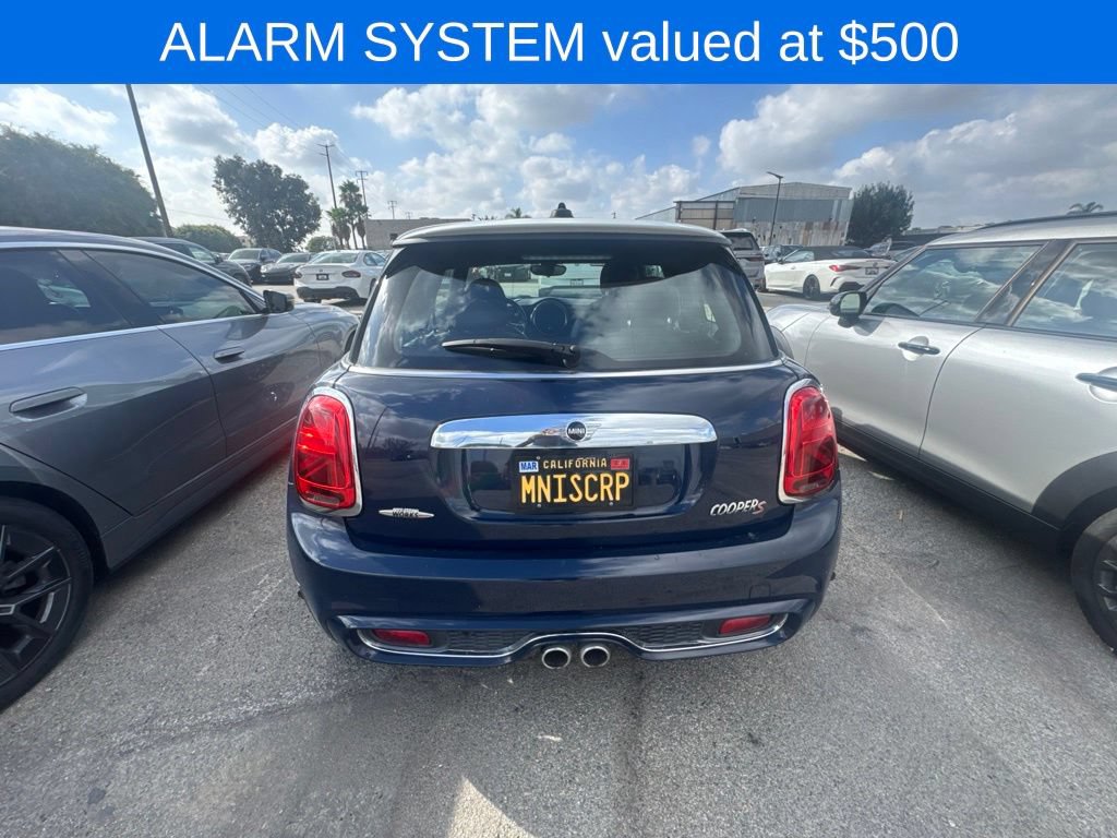 Used 2019 MINI Cooper S w/ Signature Upholstery Package FWD image 3