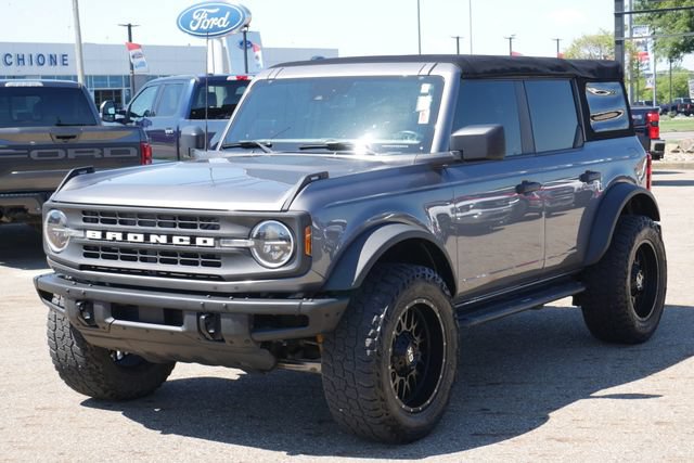 Used 2022 Ford Bronco Black Diamond w/ Sasquatch Package AWD/4WD image 7