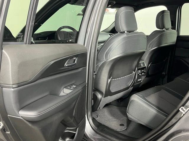 New 2025 Jeep Grand Cherokee Laredo X w/ Luxury Tech Group I image 25