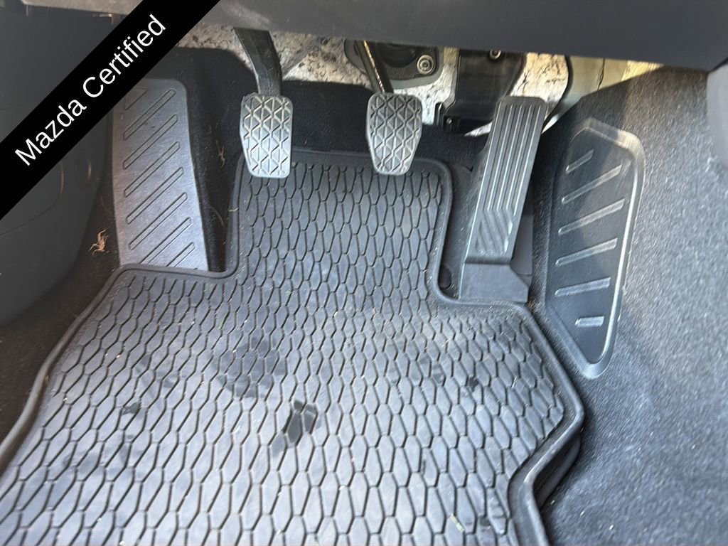 Certified 2024 MAZDA MX-5 Miata Club image 19