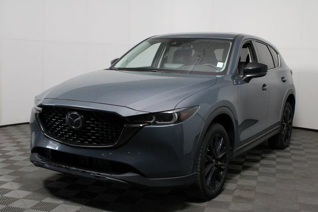Used 2023 MAZDA CX-5 Carbon Edition image 3