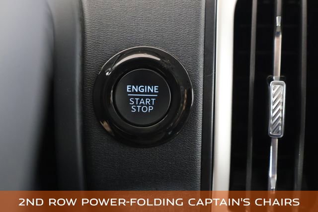 Used 2025 Ford Expedition Active image 39