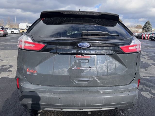 Used 2021 Ford Edge SE image 6