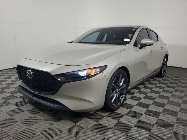 Used 2022 MAZDA MAZDA3 s FWD image 3