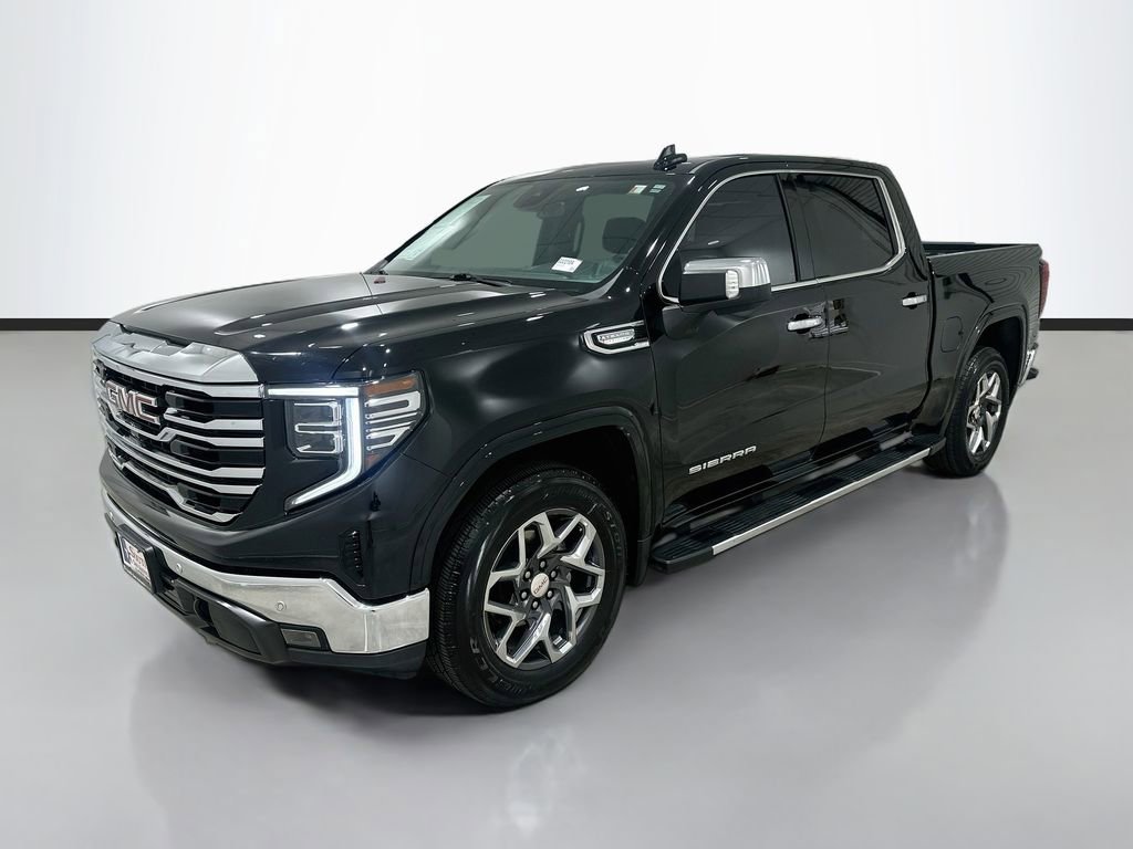 Used 2024 GMC Sierra 1500 SLT RWD image 3