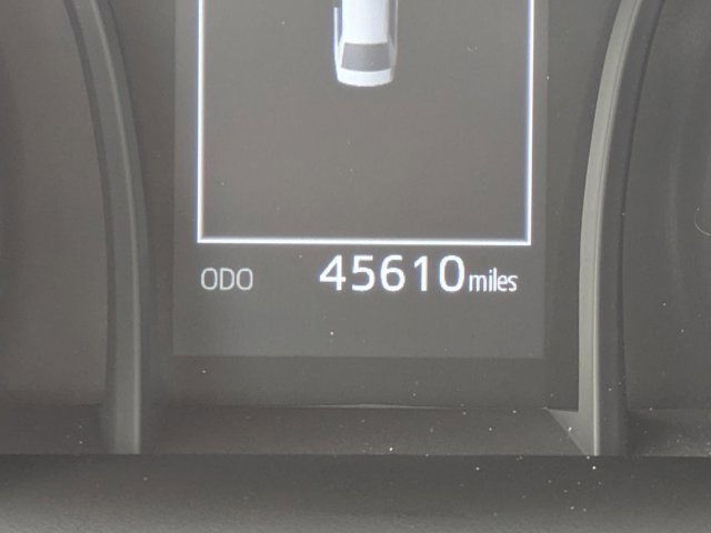 Used 2023 Toyota Camry SE image 25