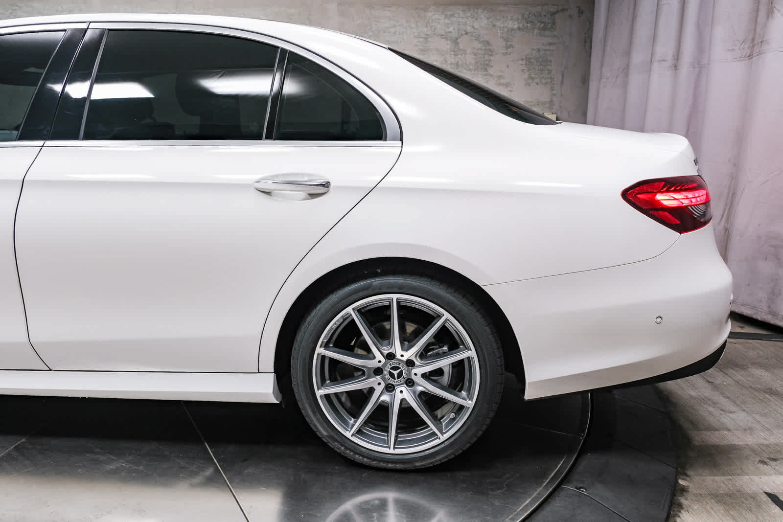 Certified 2022 Mercedes-Benz E 350 Sedan image 8