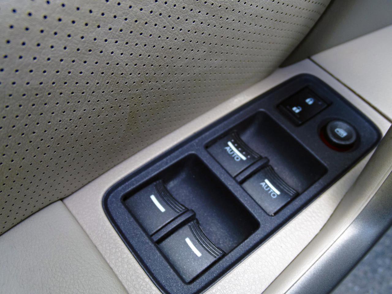 Used 2010 Acura RDX 2WD image 13