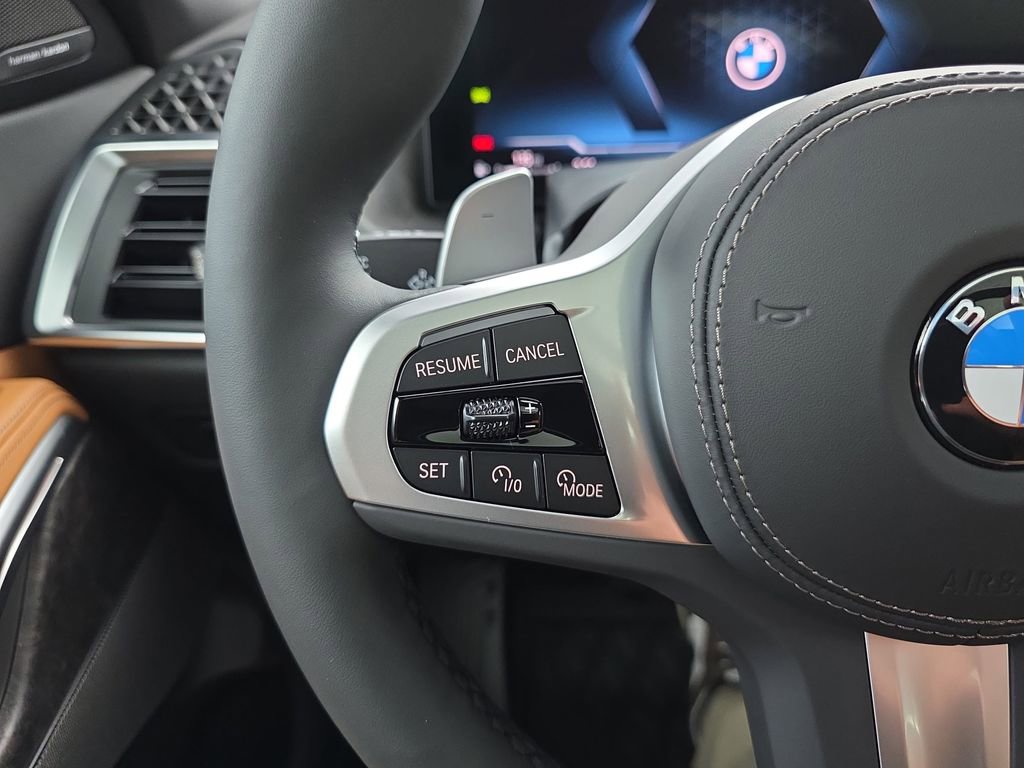 New 2026 BMW X6 xDrive40i image 17