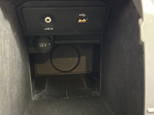 Used 2015 Ford Escape SE image 23