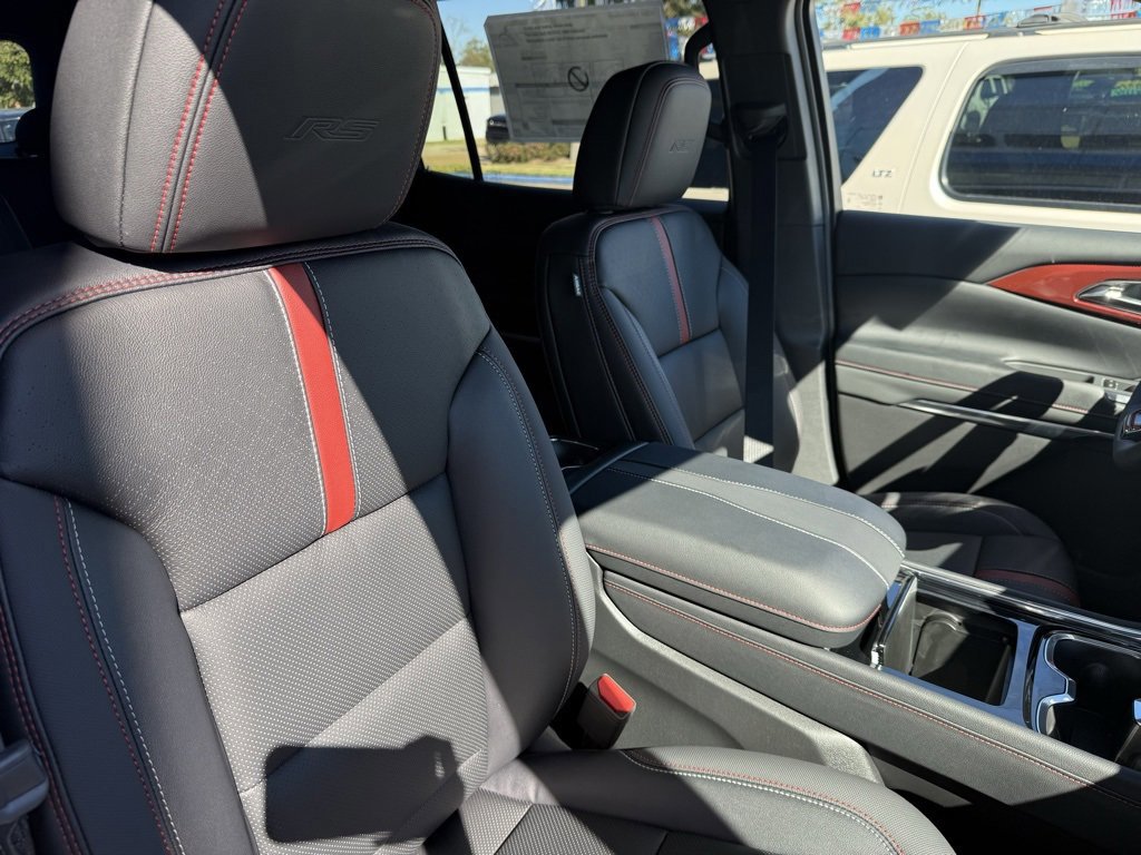 New 2026 Chevrolet Traverse RS w/ LPO, Floor Liner Package image 59