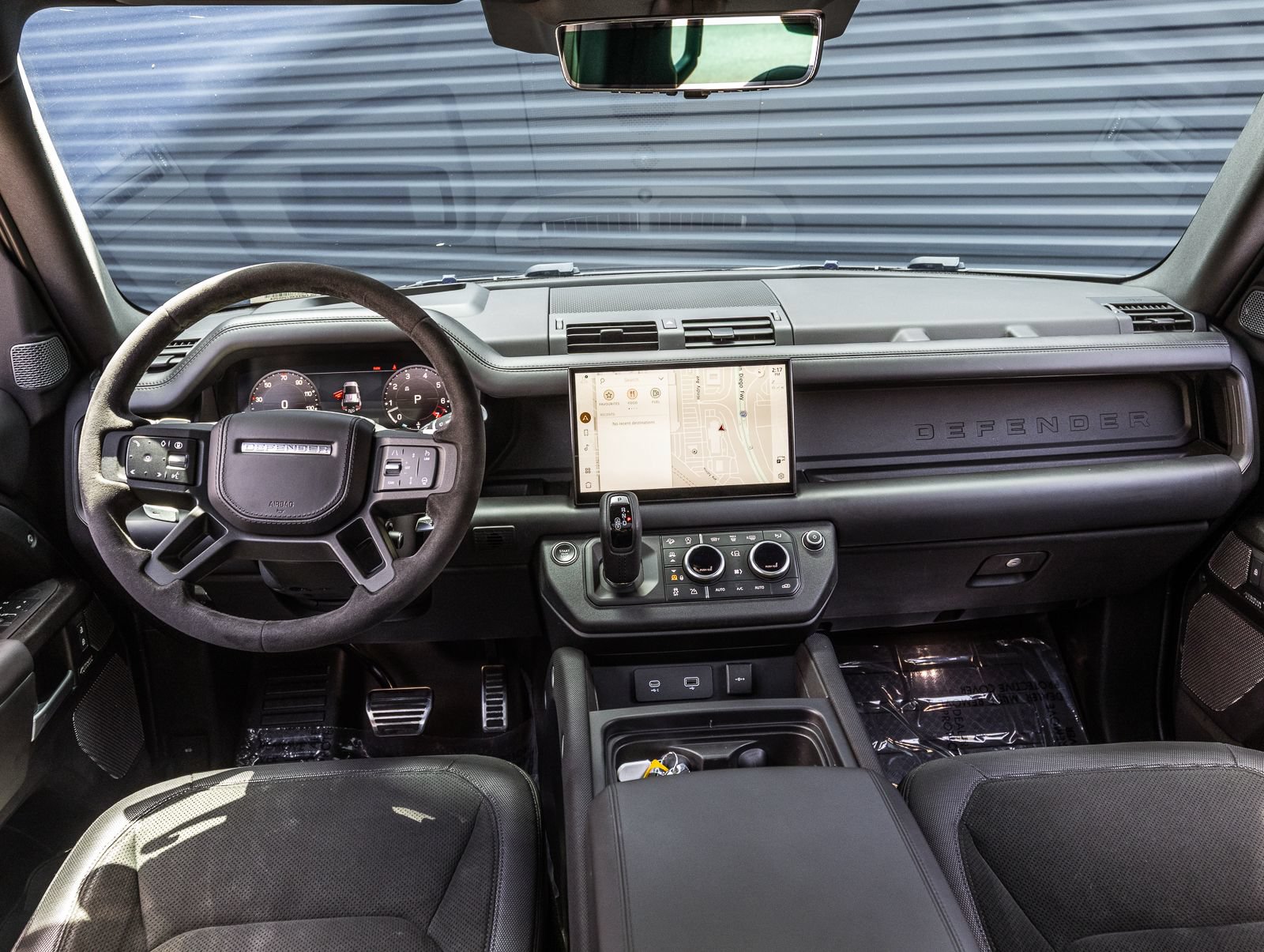 Used 2024 Land Rover Defender 110 Carpathian Edition AWD/4WD image 11