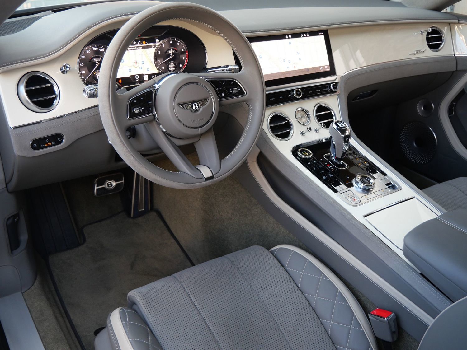 Used 2023 Bentley Continental GT Speed image 15