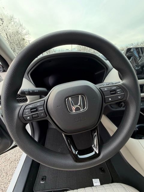 New 2025 Honda HR-V LX image 5