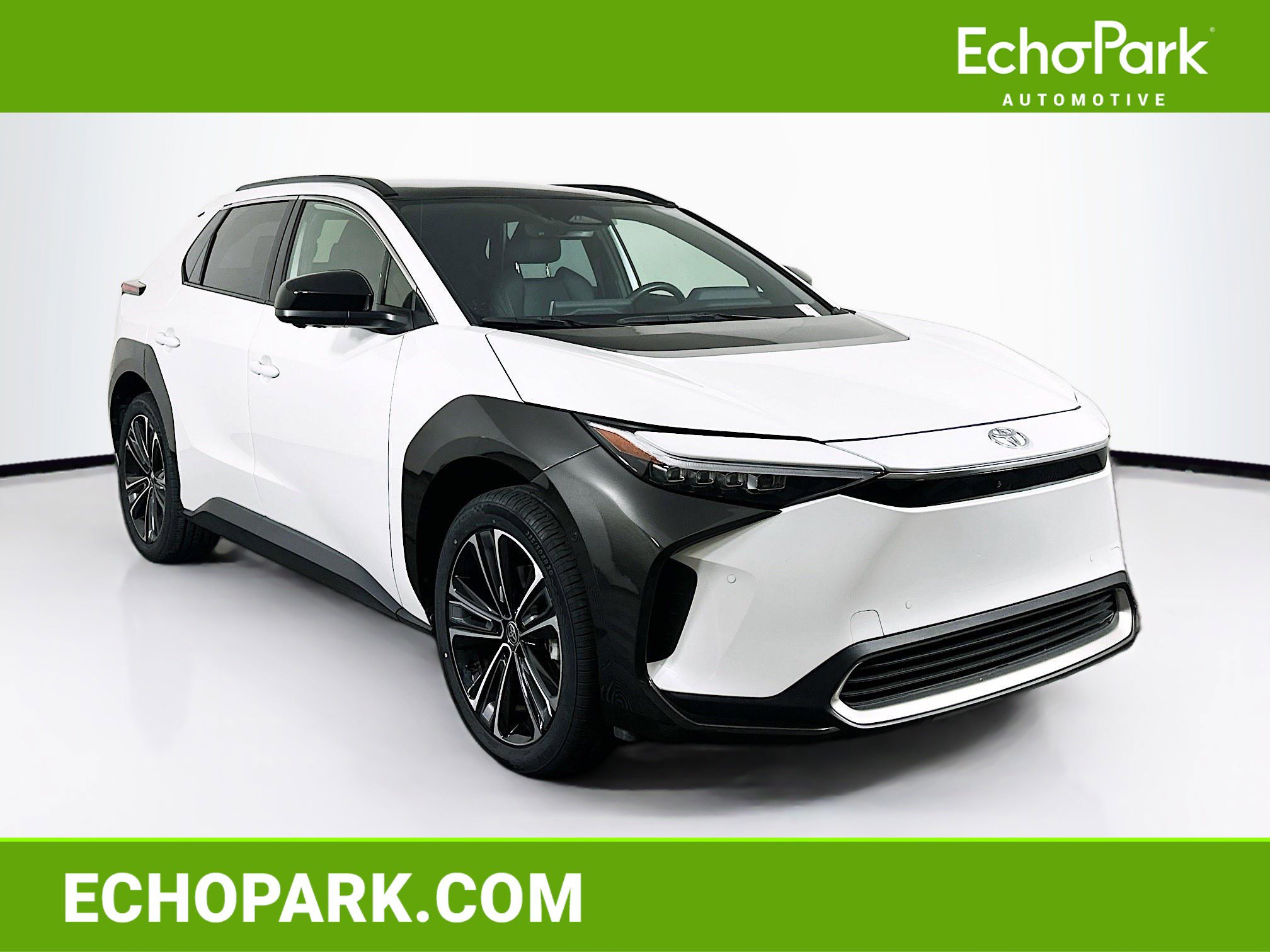 Used 2024 Toyota bZ4X FWD image 1