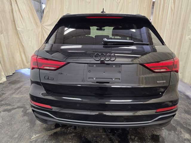 Certified 2025 Audi Q3 2.0T Premium w/ Convenience Package image 11