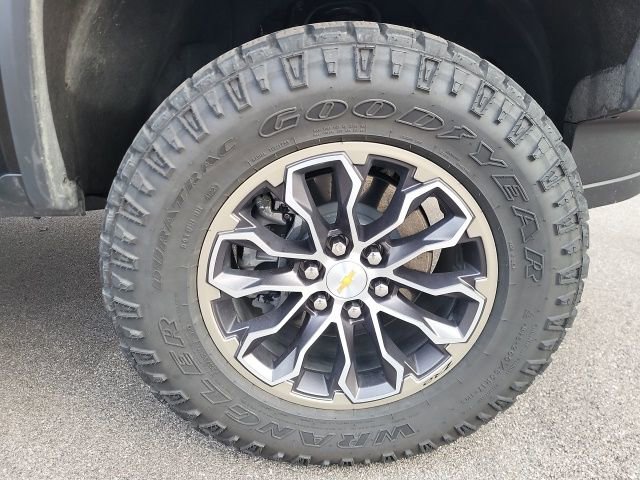 Used 2022 Chevrolet Colorado ZR2 image 15