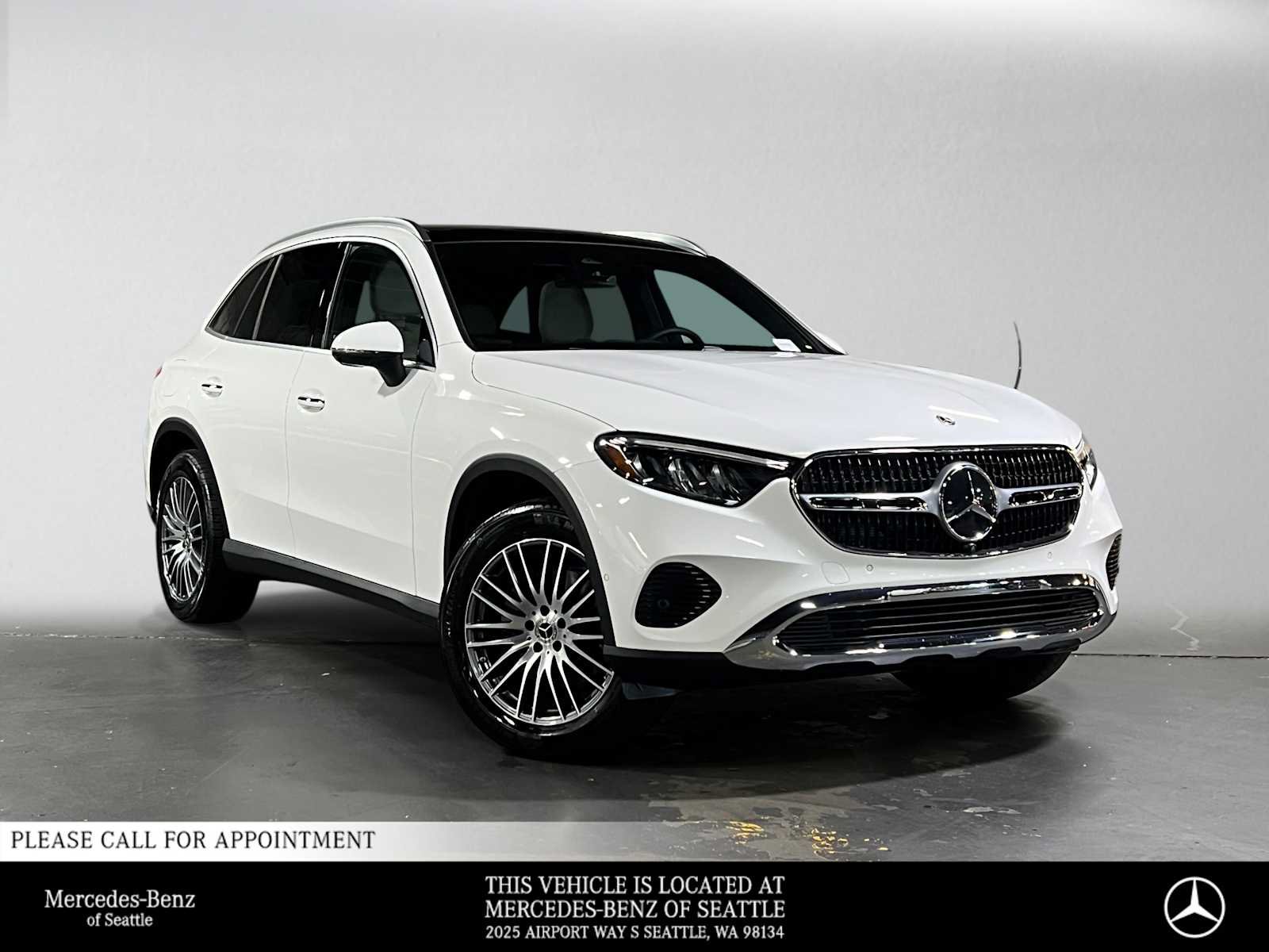 Used 2026 Mercedes-Benz GLC 300 4MATIC image 1