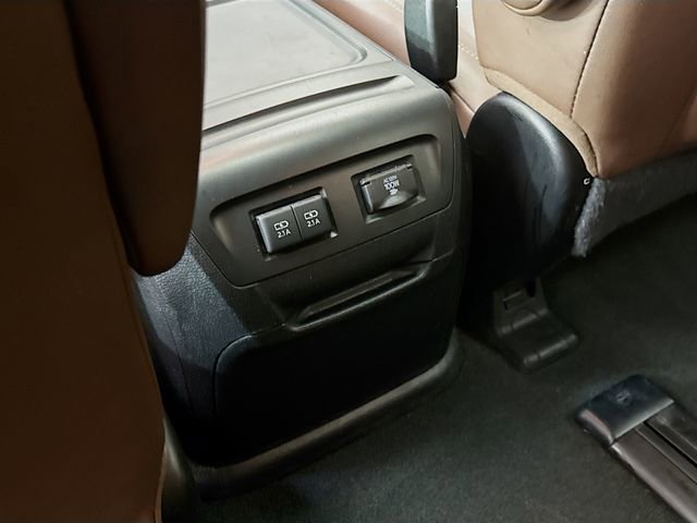 Used 2020 Toyota Sienna Limited Premium AWD/4WD image 30