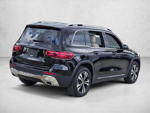 Used 2026 Mercedes-Benz GLB 250 image 5