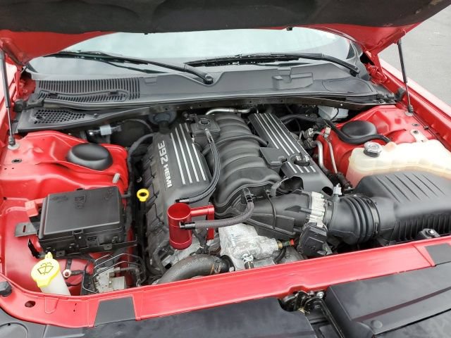 Used 2016 Dodge Challenger SRT w/ Technology Group RWD image 11