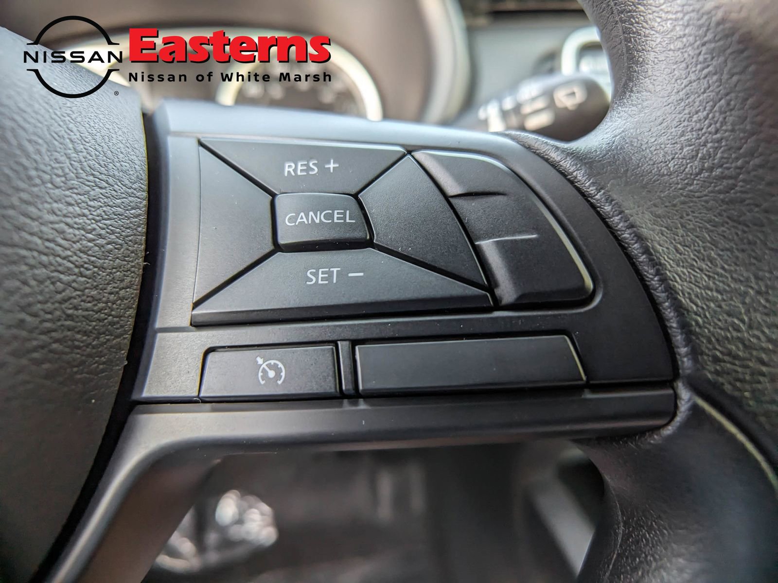 New 2025 Nissan Kicks Play S FWD image 27