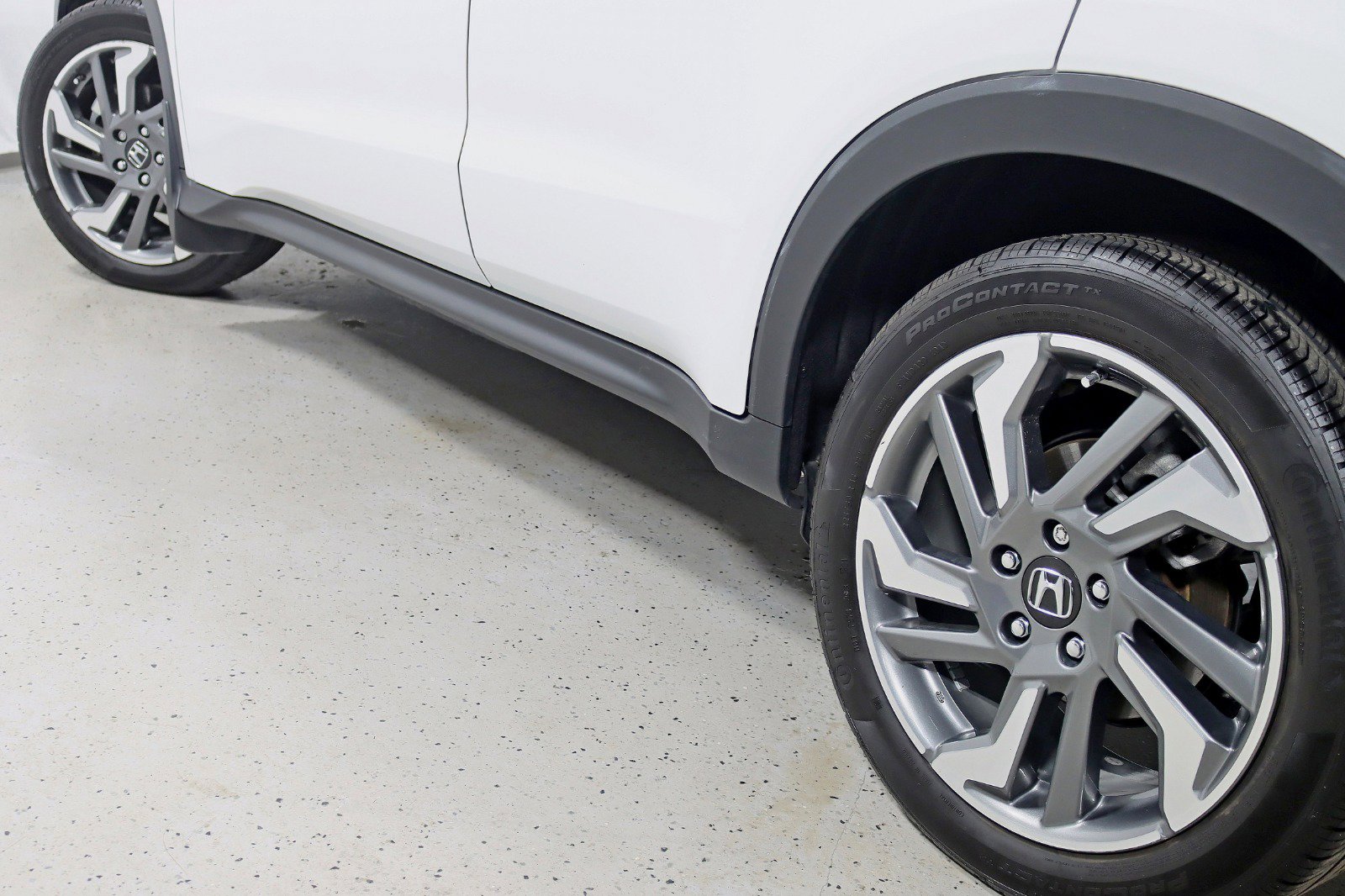 Used 2022 Honda HR-V EX-L image 12