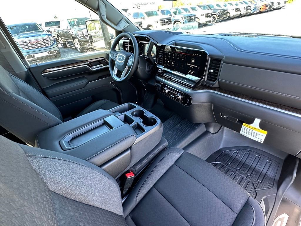 New 2026 GMC Sierra 2500 SLE w/ SLE Value Package; AWD/4WD image 12