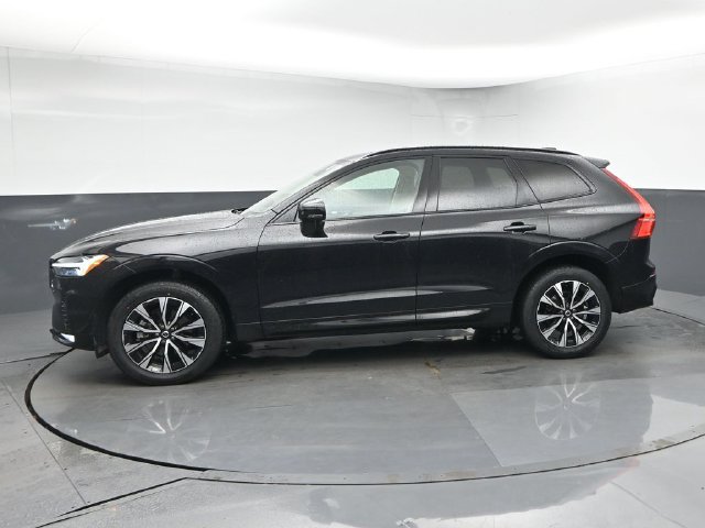 Used 2024 Volvo XC60 B5 Plus w/ Protection Package Premier AWD/4WD image 4