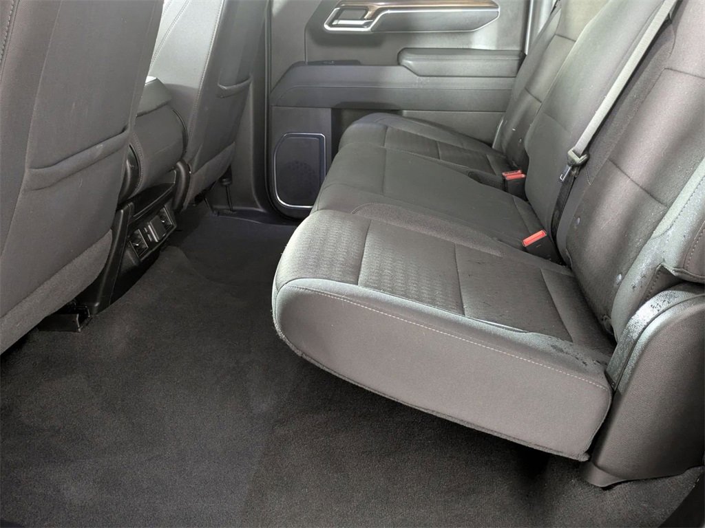 Used 2025 Chevrolet Silverado 1500 LT image 27