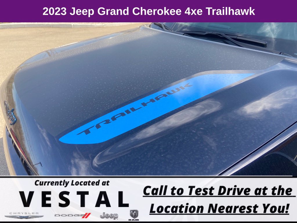 New 2023 Jeep Grand Cherokee Trailhawk w/ Advanced Protech Group II AWD/4WD image 4