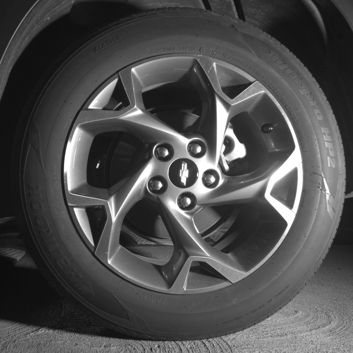 Used 2025 Chevrolet Trax LT w/ LT Convenience Package image 14