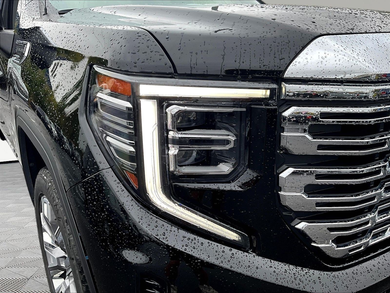 Used 2026 GMC Sierra 1500 Denali w/ Denali Reserve Package AWD/4WD image 32