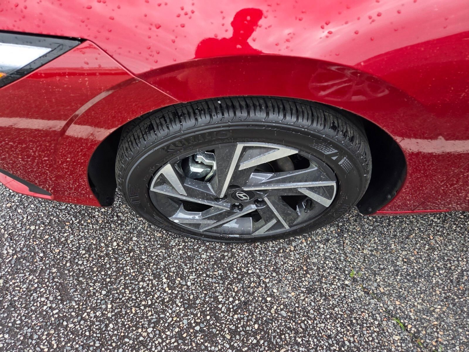 Used 2025 Hyundai Elantra Sport image 4