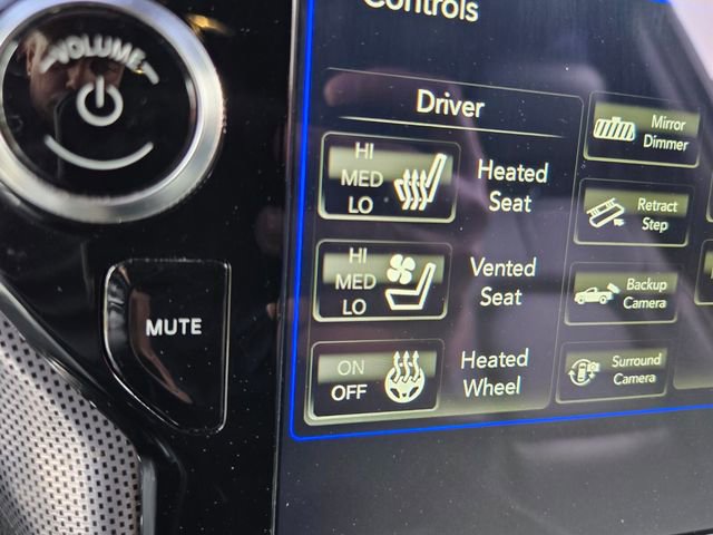 Used 2019 RAM 1500 Limited image 26