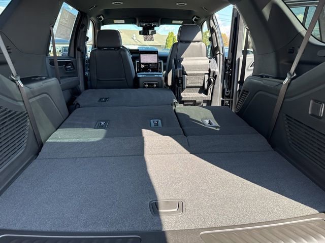 New 2026 GMC Yukon Elevation image 14