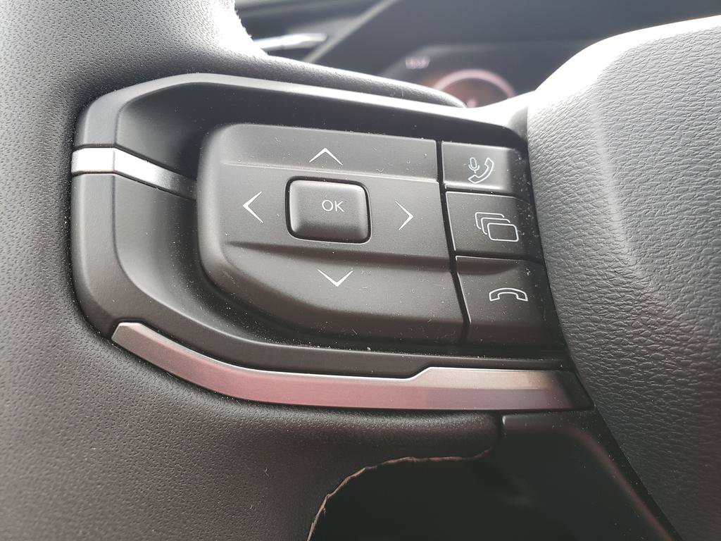New 2026 Jeep Cherokee Laredo AWD/4WD image 21