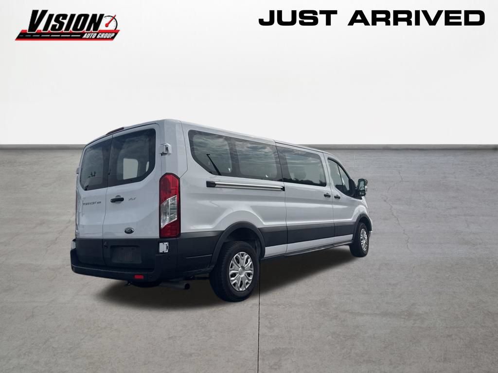 Used 2025 Ford Transit 350 XLT RWD image 5