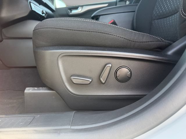 New 2026 Ford Escape Active w/ Active Premium Tech Pack AWD/4WD image 12