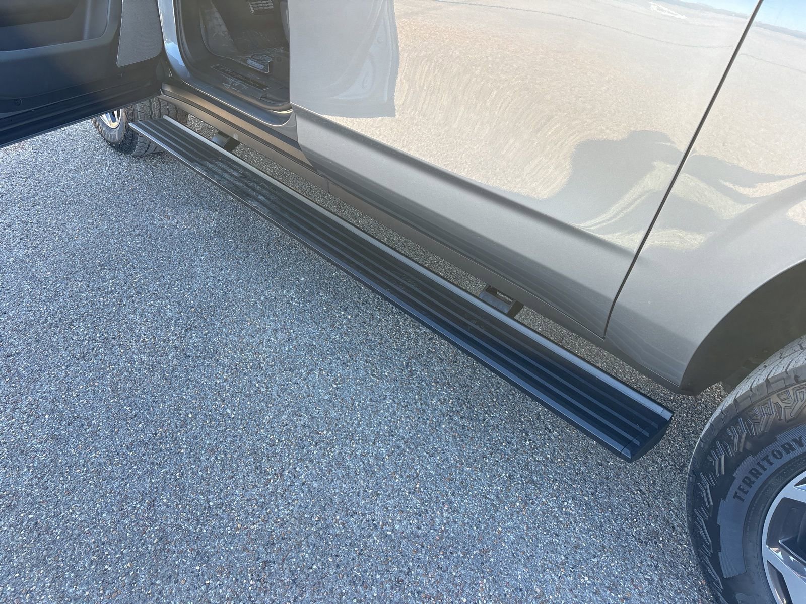 New 2026 GMC Yukon XL AT4 Ultimate w/ LPO, Floor Liner Package image 10