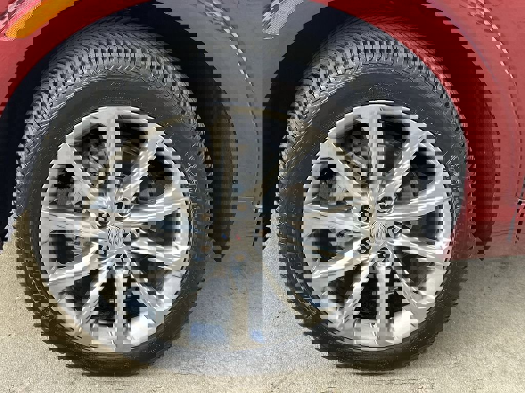 Certified 2024 Buick Encore GX Avenir image 30