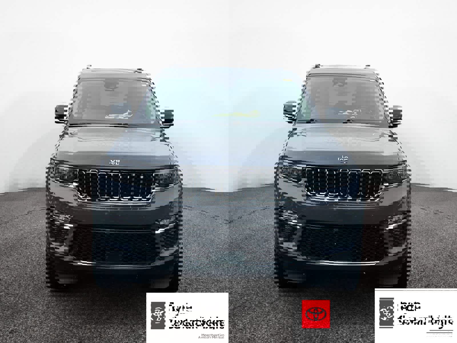 Used 2022 Jeep Grand Cherokee Limited image 8