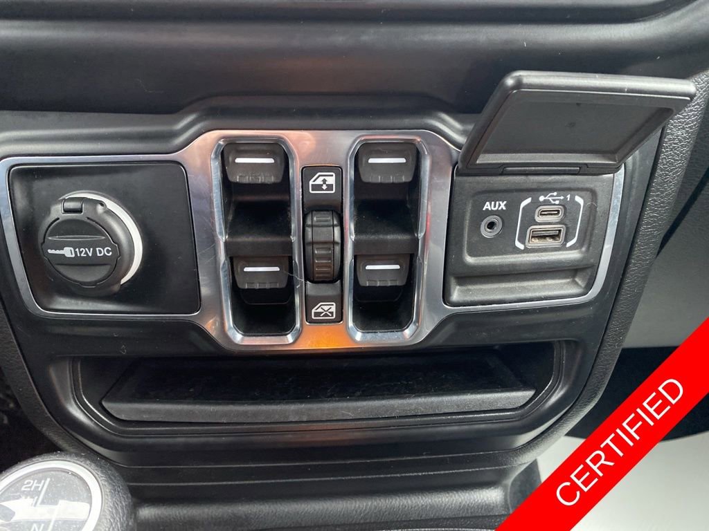 Certified 2022 Jeep Wrangler Unlimited Willys image 31