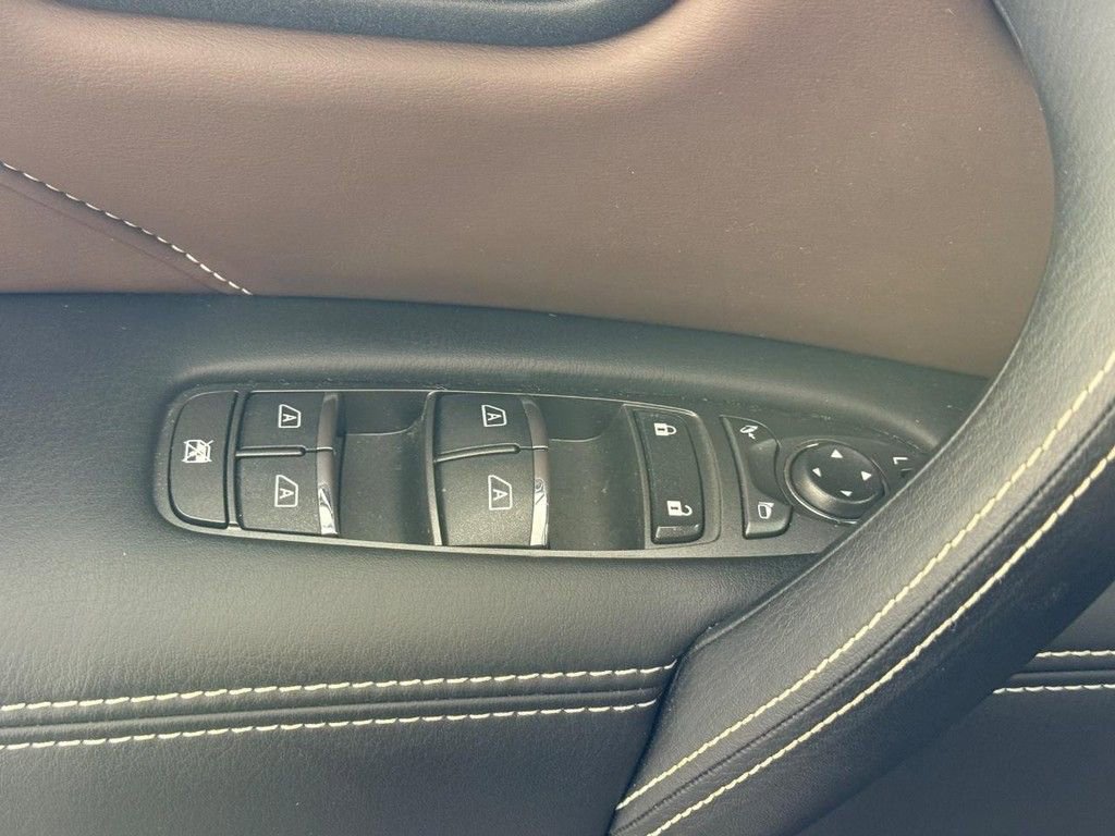 Used 2023 INFINITI QX80 Premium Select w/ Cargo Package image 30